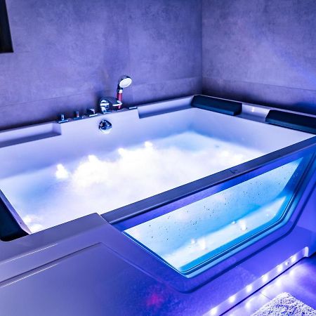 Domek Hot Tub Jacuzzi Chillout Kolberg Exterior foto
